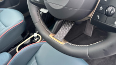 MINI Aceman 135kW E Classic 43kWh 5dr Auto Electric Hatchback